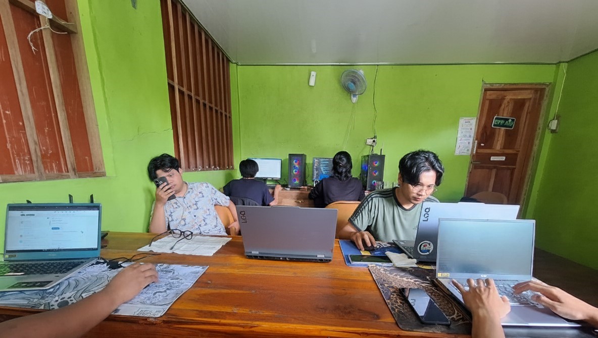 PENULISAN & DESAIN BUKU